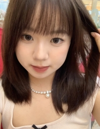 初彤：158.D.47.23歲 老濕姬甜妹下海