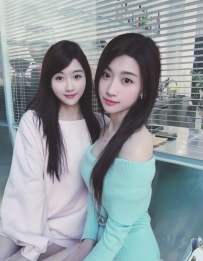 🔥 姐妹花雙飛  🔥  👯‍♀️ 甜美與性感的極致碰撞
