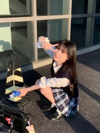 洛洛 158 45 C 20歲