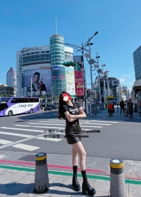 林小柔 170.D.48.26歲  國際外拍模特  完美的曲線加上迷人的笑容