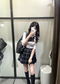 若晨：164.C.46.23歲 身材很讚 讓你不得不愛 外貿很漂亮