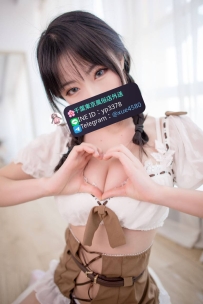🌸 柚木 杏里：156.D.45.23歲  擁有精緻五官 外型很讚