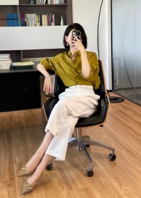 晴雅 163.C.47.33歲  短暫氣質輕熟女  單身無男友  寂寞下海短期兼職